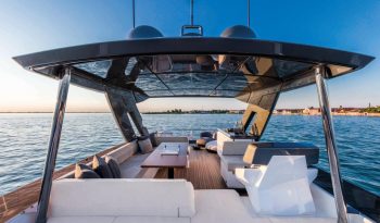 Ferretti 670 Fly pieno