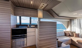 Ferretti 670 Fly pieno